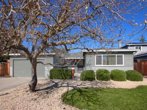 425 Queens Ct, Campbell, CA 95008