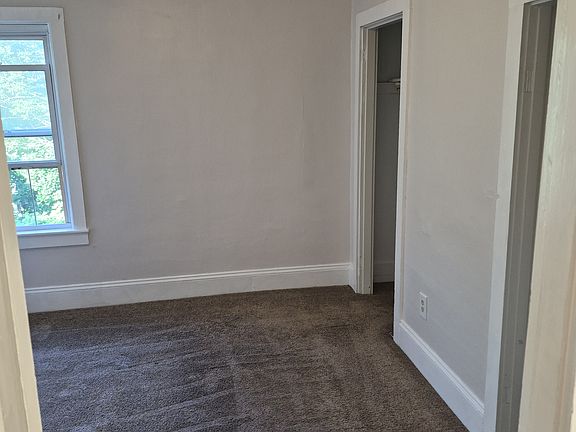 3rd image of 4 Ashland Pl #2F