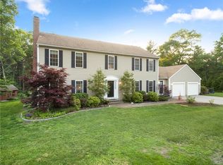 18 Shadow Ridge Dr, Richmond, RI 02812