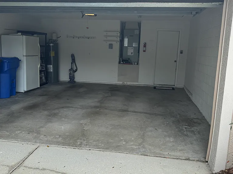 371 Augustine Ct — Photo 39