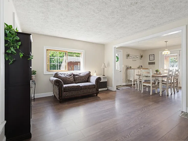 21 Dogwood Dr — Photo 18