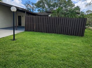 22335 Palomita Dr, Boca Raton, FL 33428