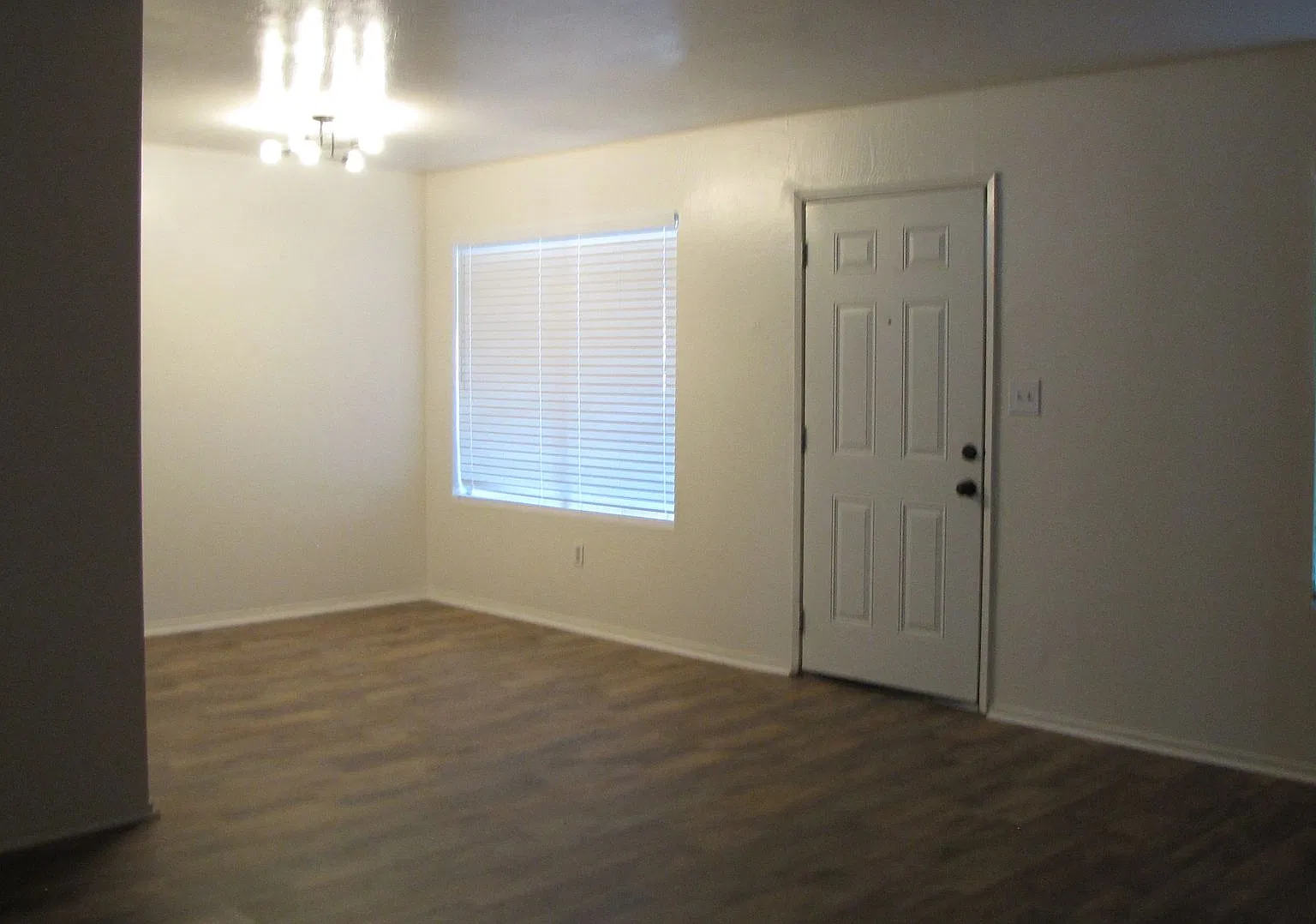 N. Half Moon - 6908 — Photo 3