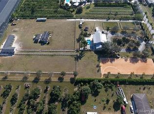 25025 SW 202nd Ave, Homestead, FL 33031