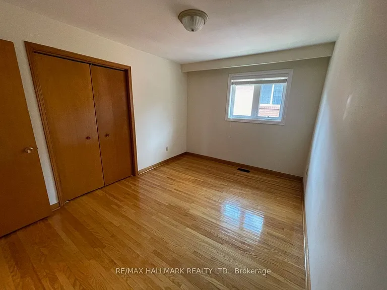 227 Elgin Mills Rd W — Photo 7