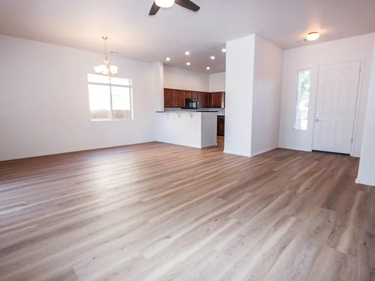 6318 E Boothwyn St — Photo 4