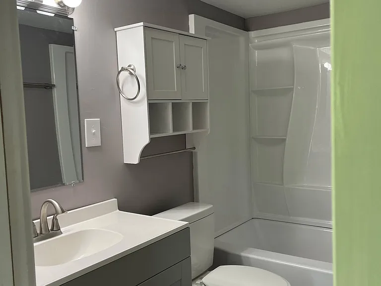404 Hartley Dr — Photo 5