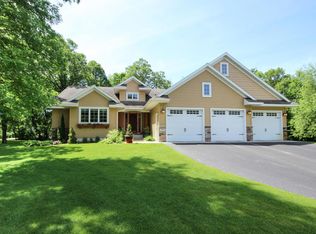 1712 Royal Ct NE, Alexandria, MN 56308