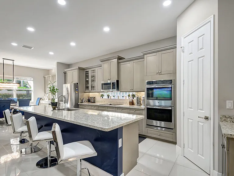8952 Cypress Grove Ln — Photo 19