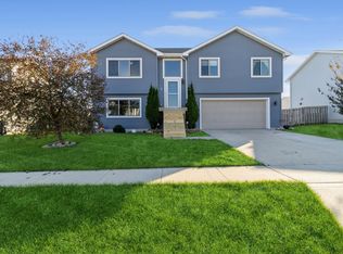 522 E 3rd St, Huxley, IA 50124