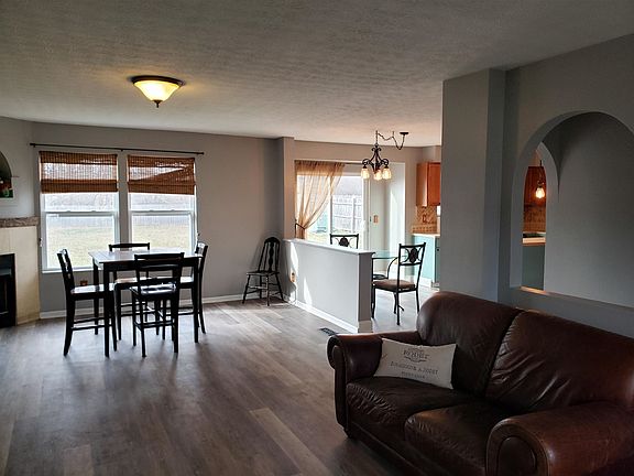 3rd image of 1747 Milington Way