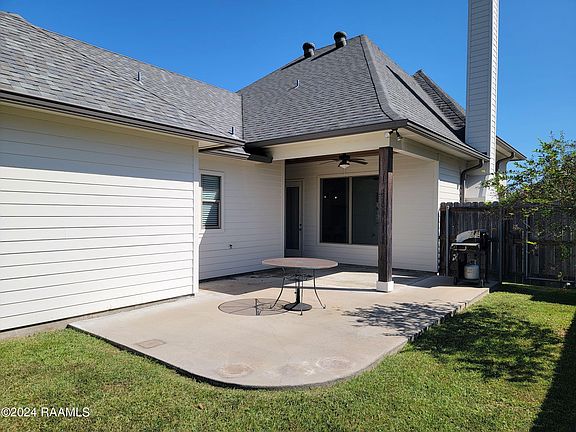 5th image of 205 Meadow Gate Dr