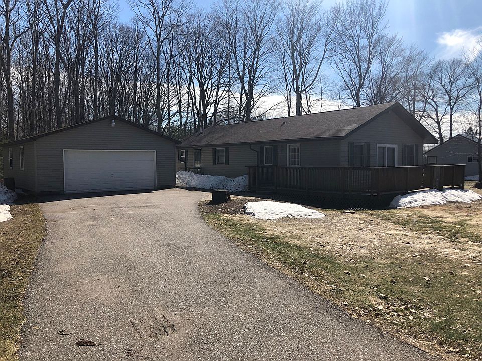 1471 W Harwood Rd, Sault Sainte Marie, MI 49783 Zillow