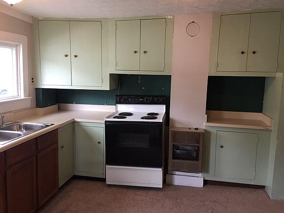 3rd image of 286 Gay St #B