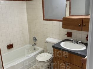 1730 Tempest Way APT 10, Louisville, KY 40216