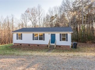 1694 Flat Shoals Rd, King, NC 27021