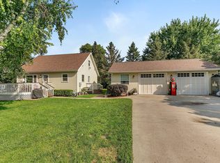 105 33rd St NW, Willmar, MN 56201