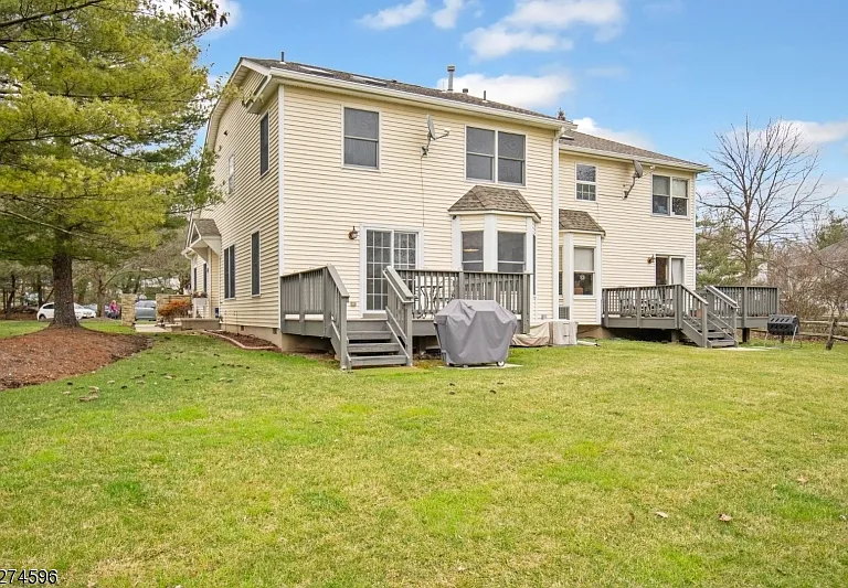 18 Pond Ridge Dr — Photo 29