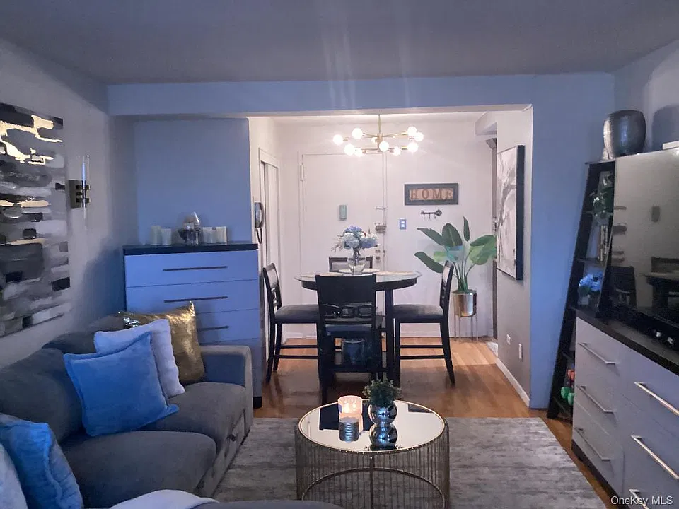 84-20 153rd Ave #6G