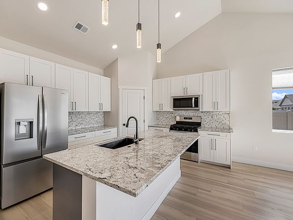 4th image of 2359 Green Apple Dr