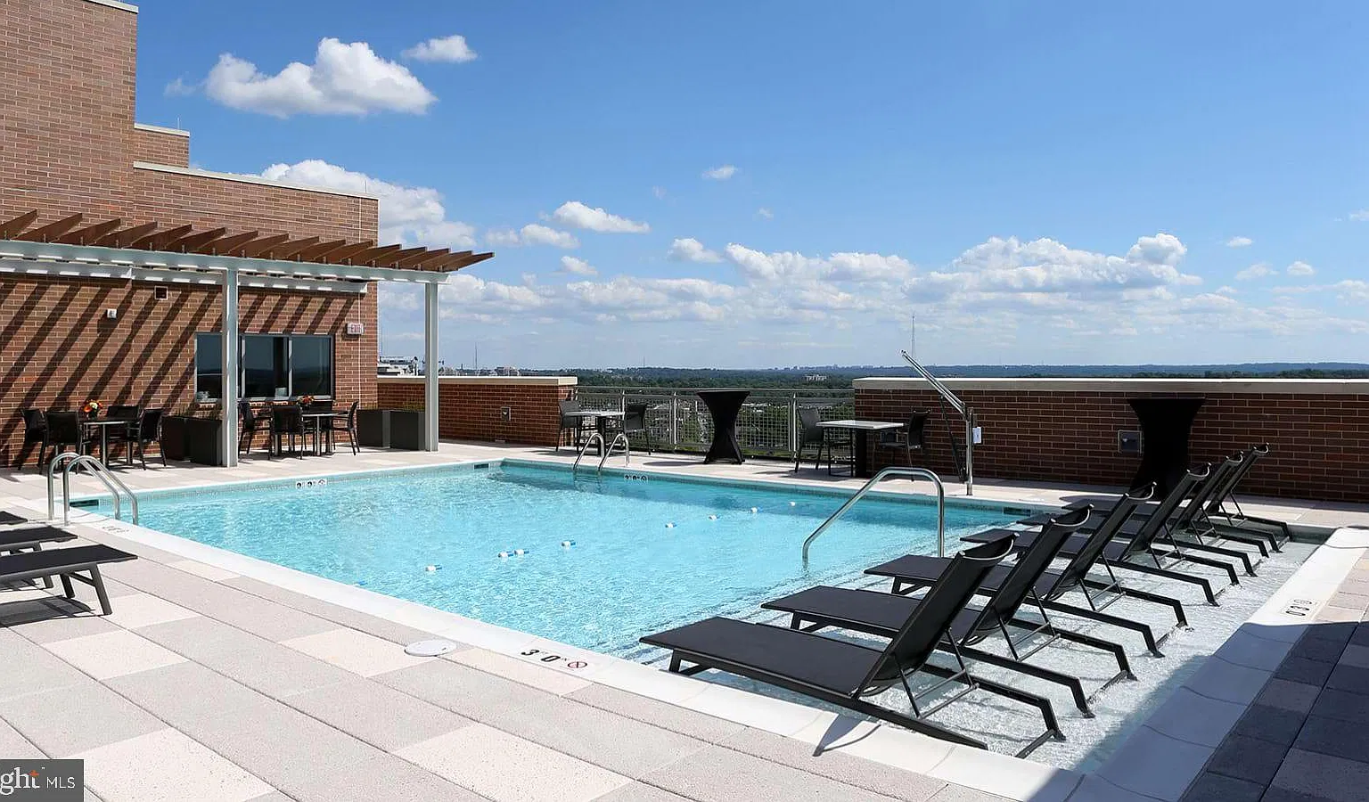2 bed, 3.0 bath, 1688 sqft, $5,510 — Photo 1