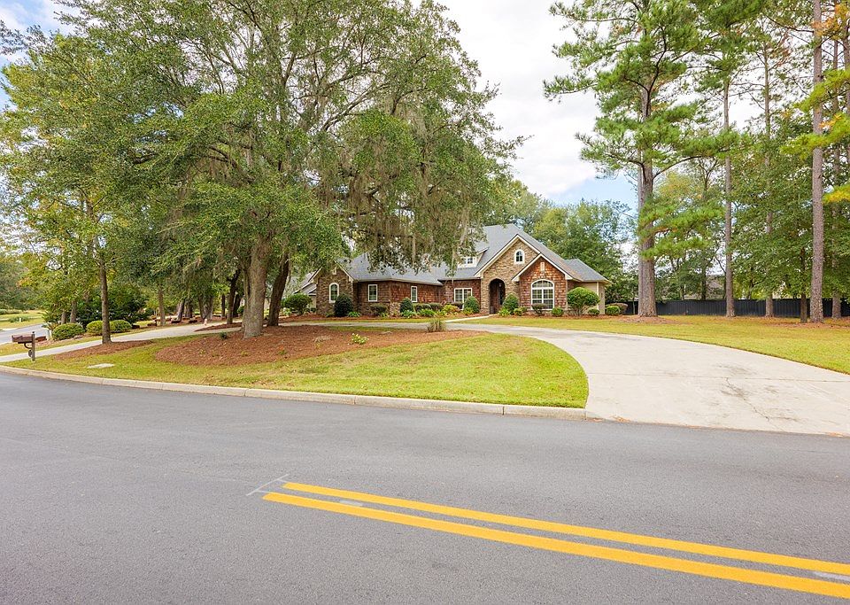 4214 Oak Forest Dr, Valdosta, GA 31602 | Zillow