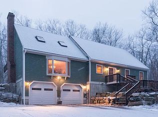 98 Barker Hill Rd, Townsend, MA 01469