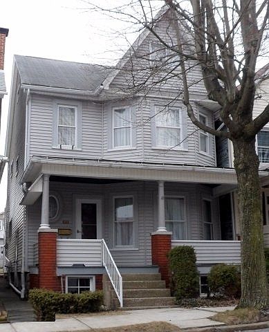 1st image of 613 Bell Ave