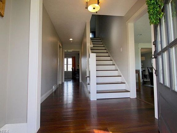 2nd image of 28049 Fairmount Blvd