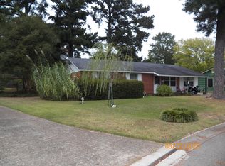 513 Wynhurst Ct, Columbus, MS 39702