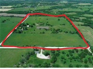 10510 W 327th St, Paola, KS 66071