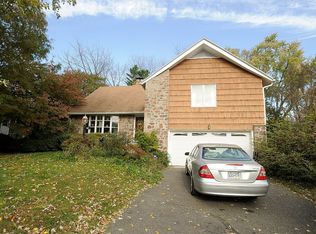 144 Whitemarsh Rd, Ardmore, PA 19003