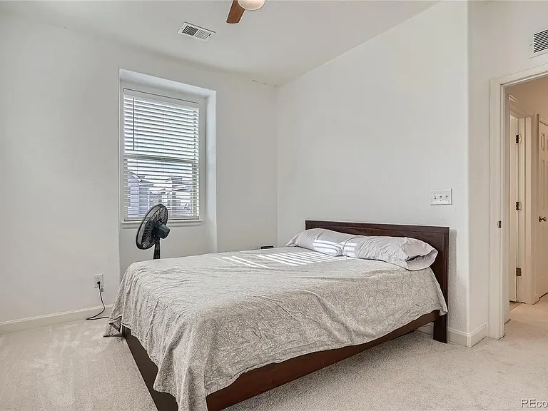 6387 S Xanadu Way — Photo 11