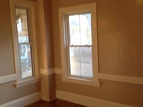 3rd image of 77 S Central Ave #B