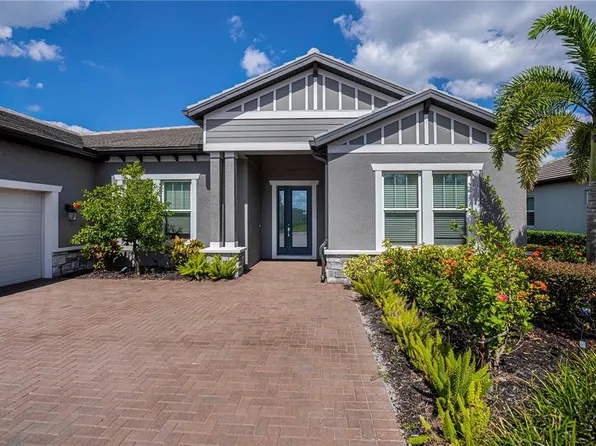 6137 Lungo Lago Dr, Sarasota, FL 34241