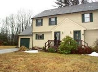 6 Town Forest Rd, Merrimac, MA 01860