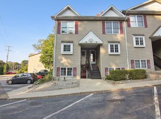 15 George St APT 30, Griswold, CT 06351