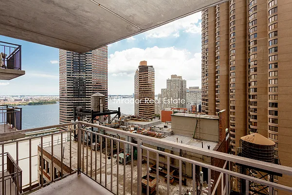 Rented by Mirador Real Estate | media 8
