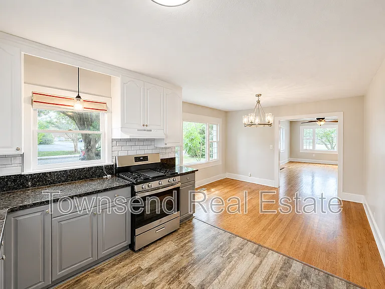 2534 McNeill Cir — Photo 6