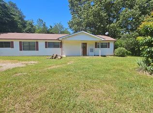 455 Pleasant Hill Rd, Hollow Rock, TN 38342