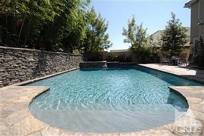 5th image of 3282 Windridge Ave