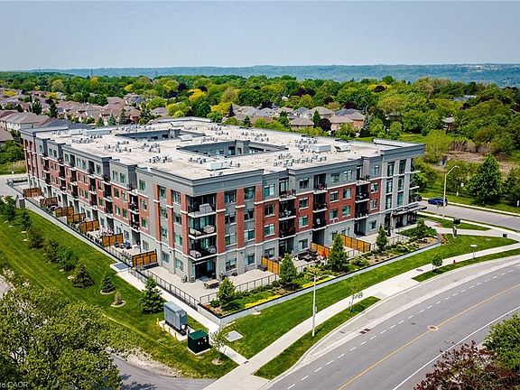 3rd image of 1 Redfern Ave #313