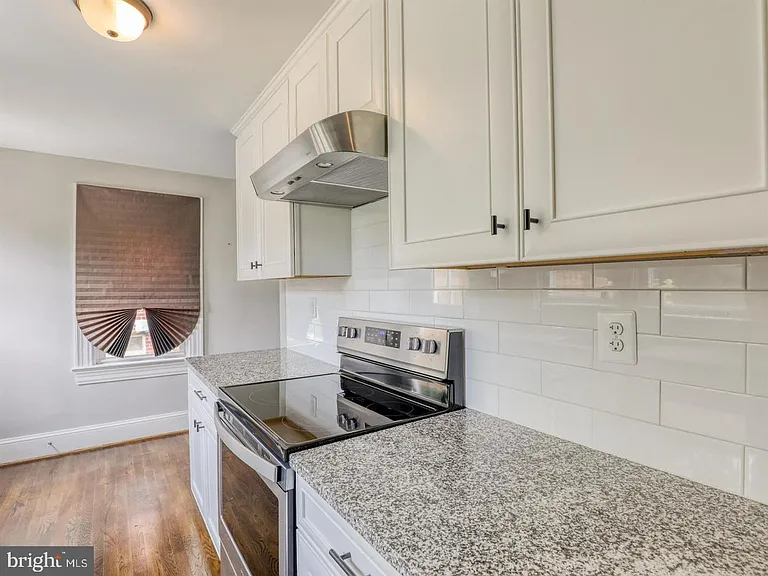 123 Bellview Ave — Photo 10