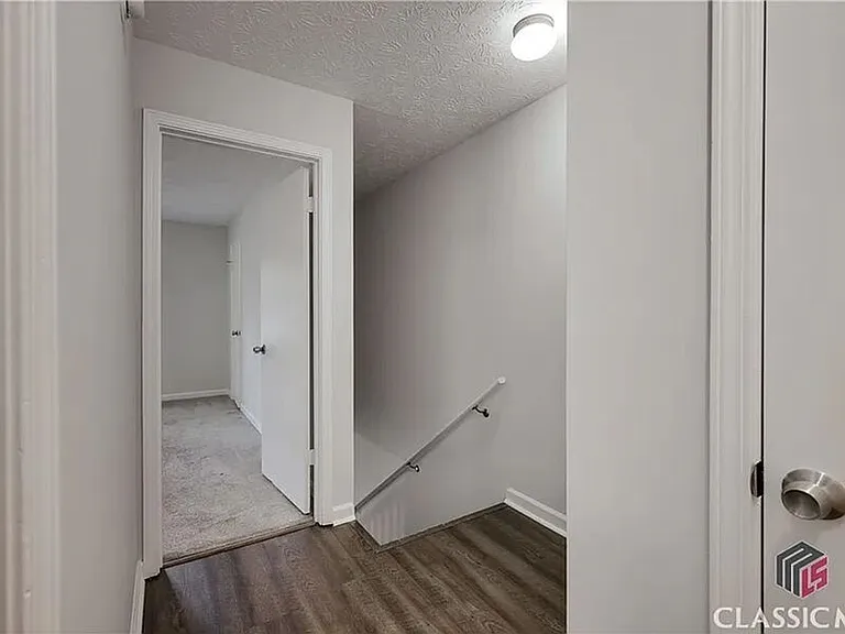 209 Highland Park Dr — Photo 10