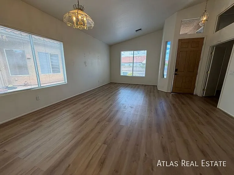 7794 S Trumpet Vine Ave — Photo 6