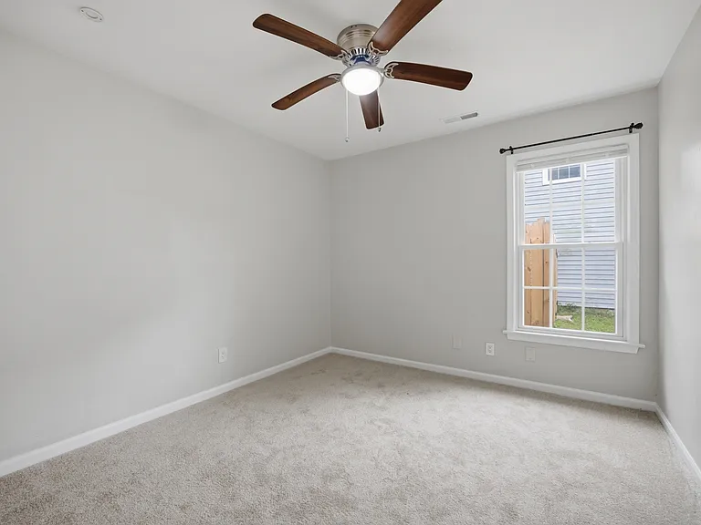 2252 Newstead Dr — Photo 31