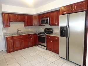 3rd image of 620 Patricia Ln
