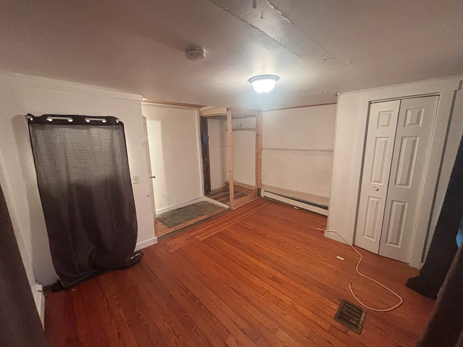 3 bed, 1652 sqft, $2,300 — Photo 2