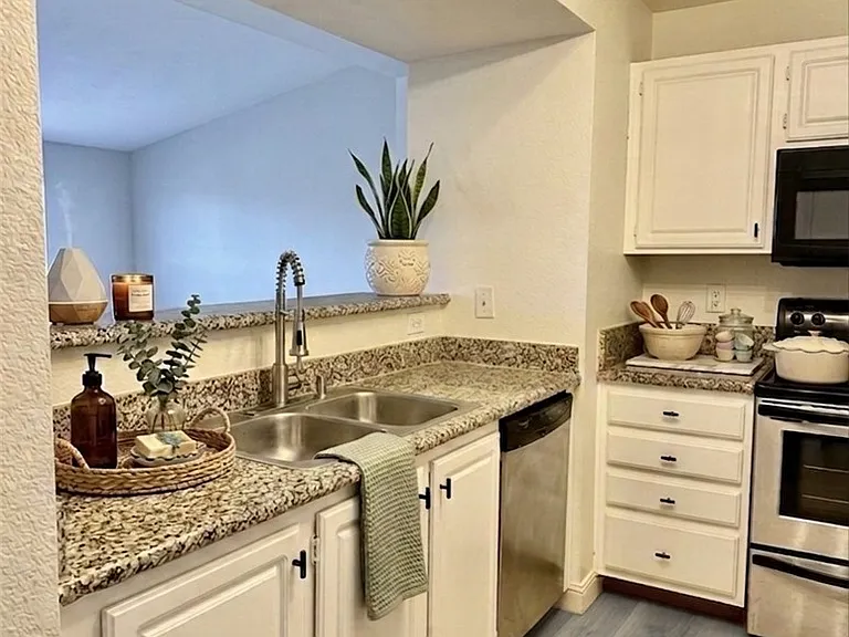 5055 W Hacienda Ave #2104 — Photo 6