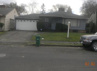 2034 NE Bryant St, Portland, OR 97211